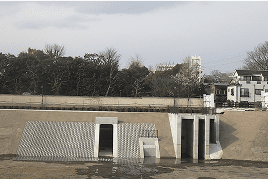 公園　調整池工事
